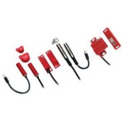 Non-Contact Interlock Switch Guardmaster SensaGuard, M18, Sn 15mm, 2NC safety, 1NO aux. solid state, Valox DR 48 housing, actuator, 50mA 24VDC, 6-in. pigtail M12 8pin, IP69K, NEMA3/4X/12/13